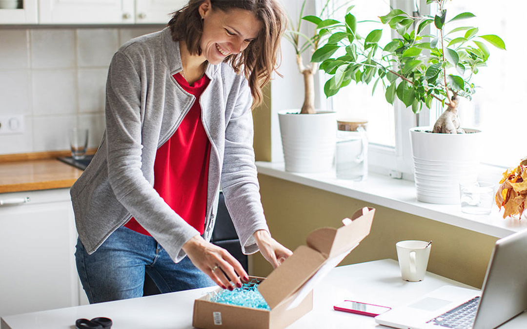 Free Shipping on Contact Lenses Until May 31st!