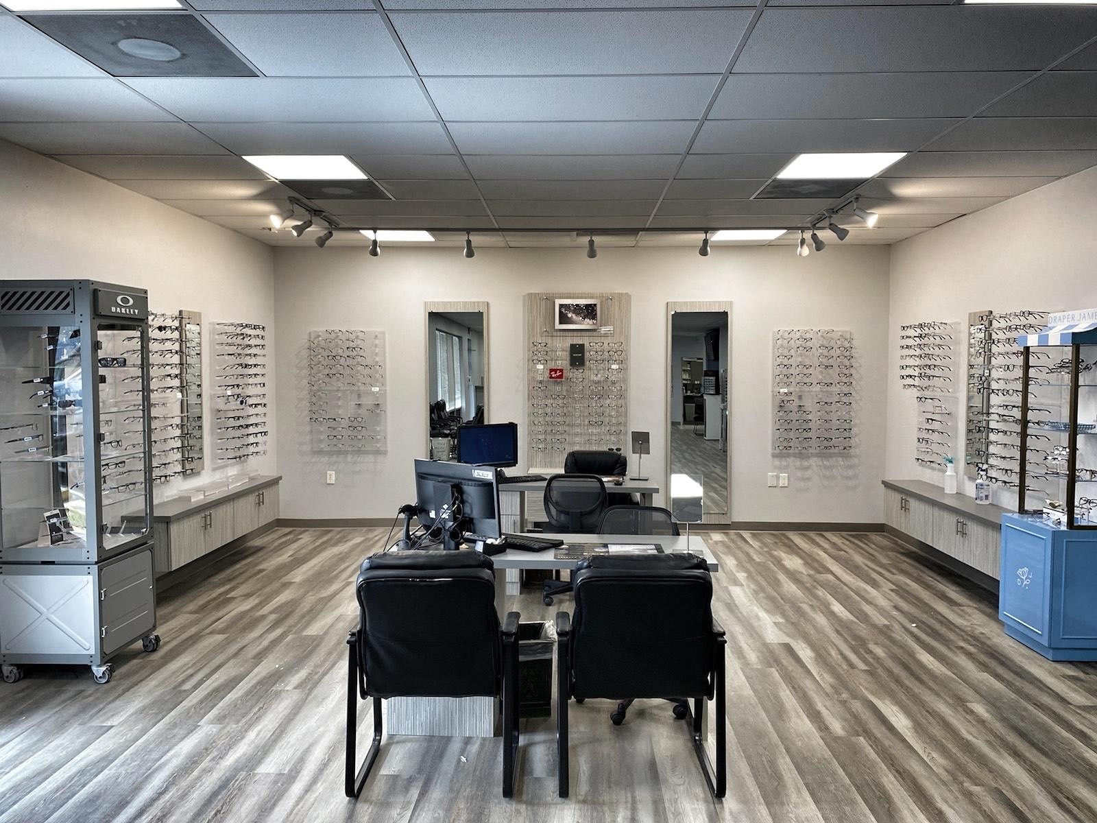 Remodeling of ecof in clewiston eye centers of florida